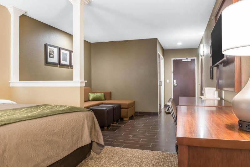 Comfort Inn & Suites Pittsburgh Exteriör bild